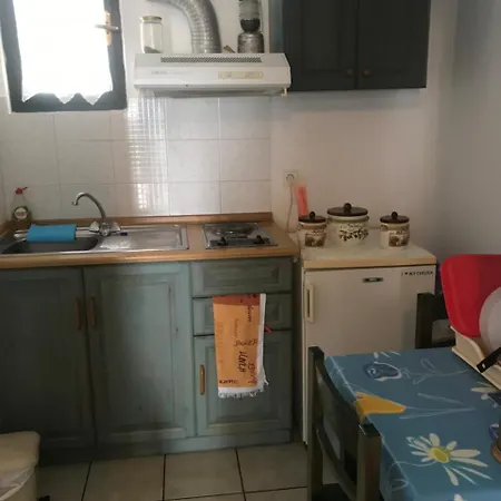 מלון דירות Koralia 3*