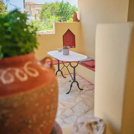 Koralia Aparthotel Kastrisianika