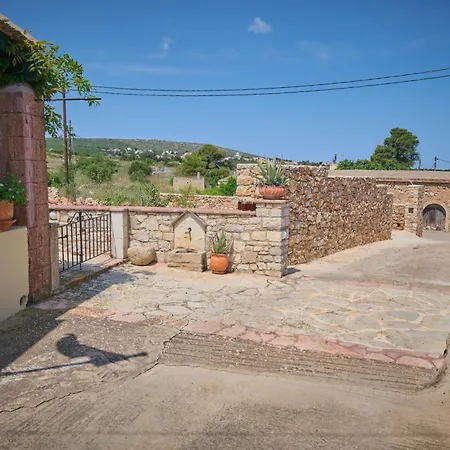 Koralia Apartahotel 3*